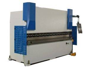 Read more about the article Choosing the Right CNC Press Brake Machine for Your Manufacturing Business